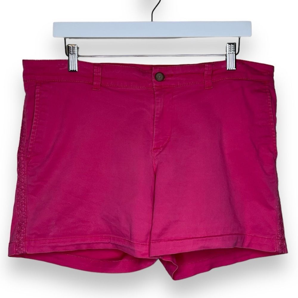 Khakis by Gap Girlfriend 5 Inch Short Pink Embroidered Side Panel Women 12/31